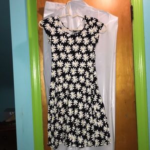 Kohl’s SO Daisy Print Dress